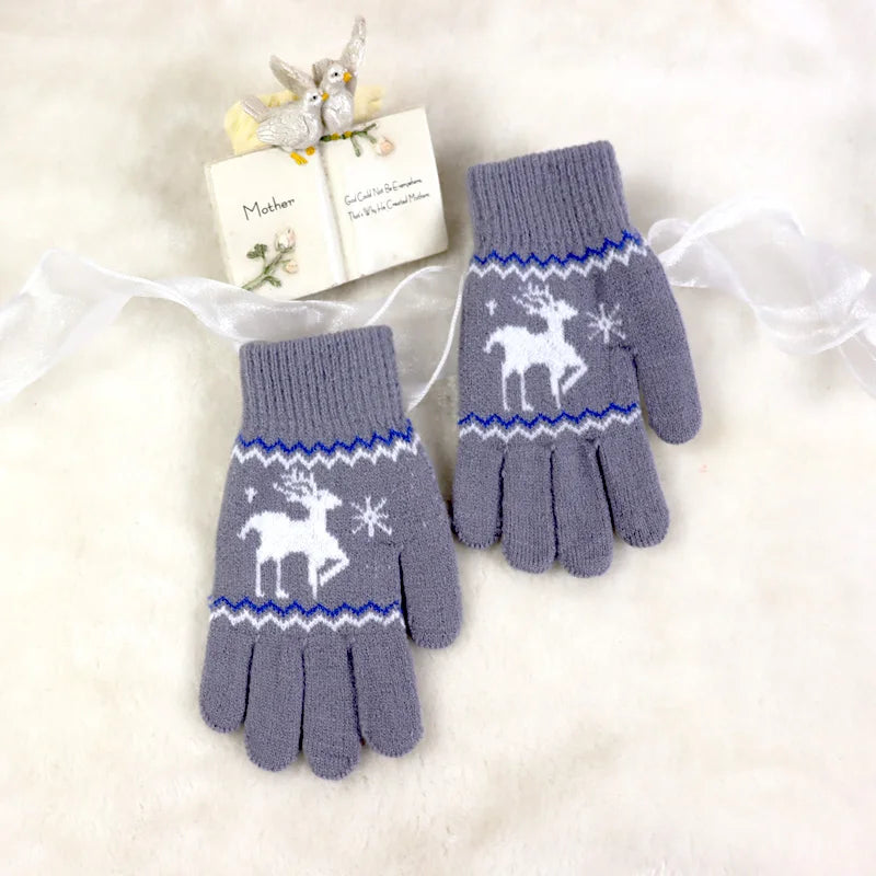 Brand New Child Kids Baby Girls Boys Winter Knitted Gloves Cartoon Warm Mittens Toddlers Outdoor Cartoon  Cute Gloves5-12 Years